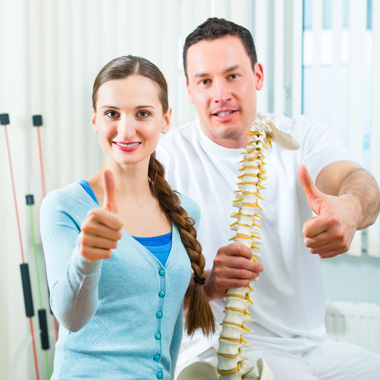 Űzd el a hát-, gerinc- és ízületi fájdalmakat! Jótékony csontkovácsolás profi szakembertől csak 2.900Ft! Minden korosztálynak!