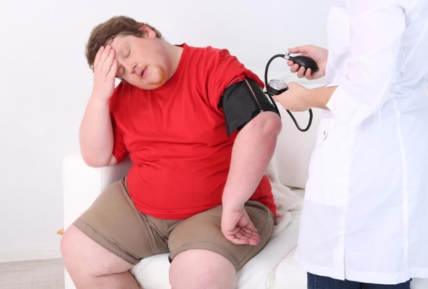 Súlyosbodó problémák:  A túlsúly egészségügyi kockázatai